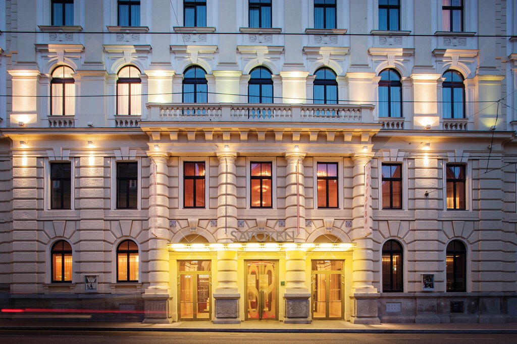 Savoy Hotel - Stilvoll & Elegant